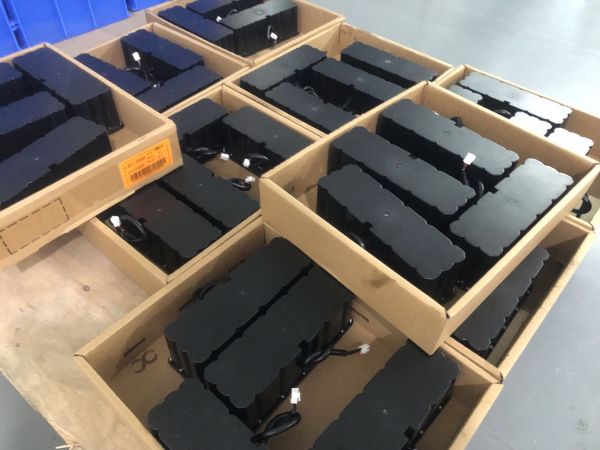 25.6V 10Ah Submersible Battery Production - Compact Underwater Power