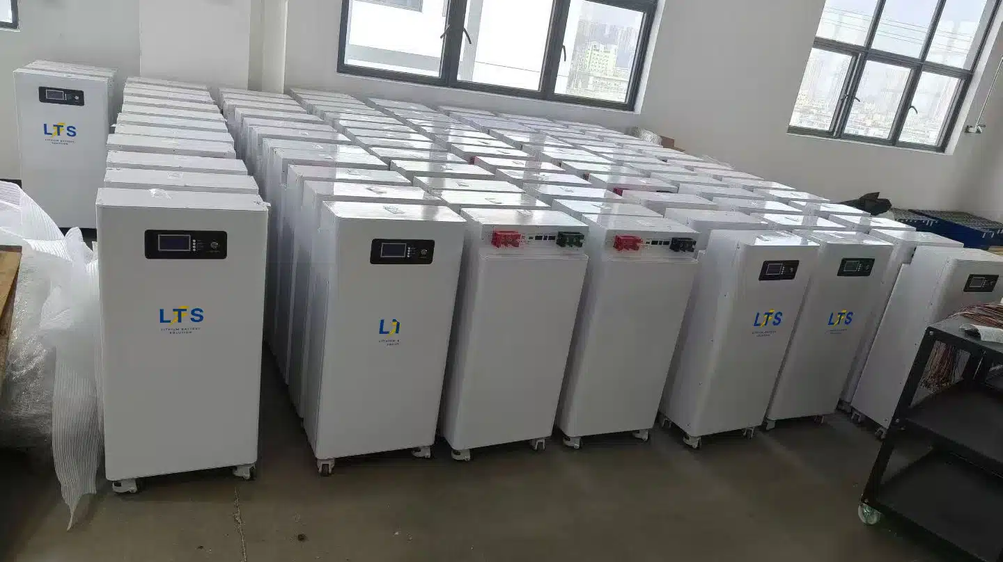 Standing Ess Reliable Vertical LiFePO4 Battery | Scalable Floor-Standing ESS | LTS ...